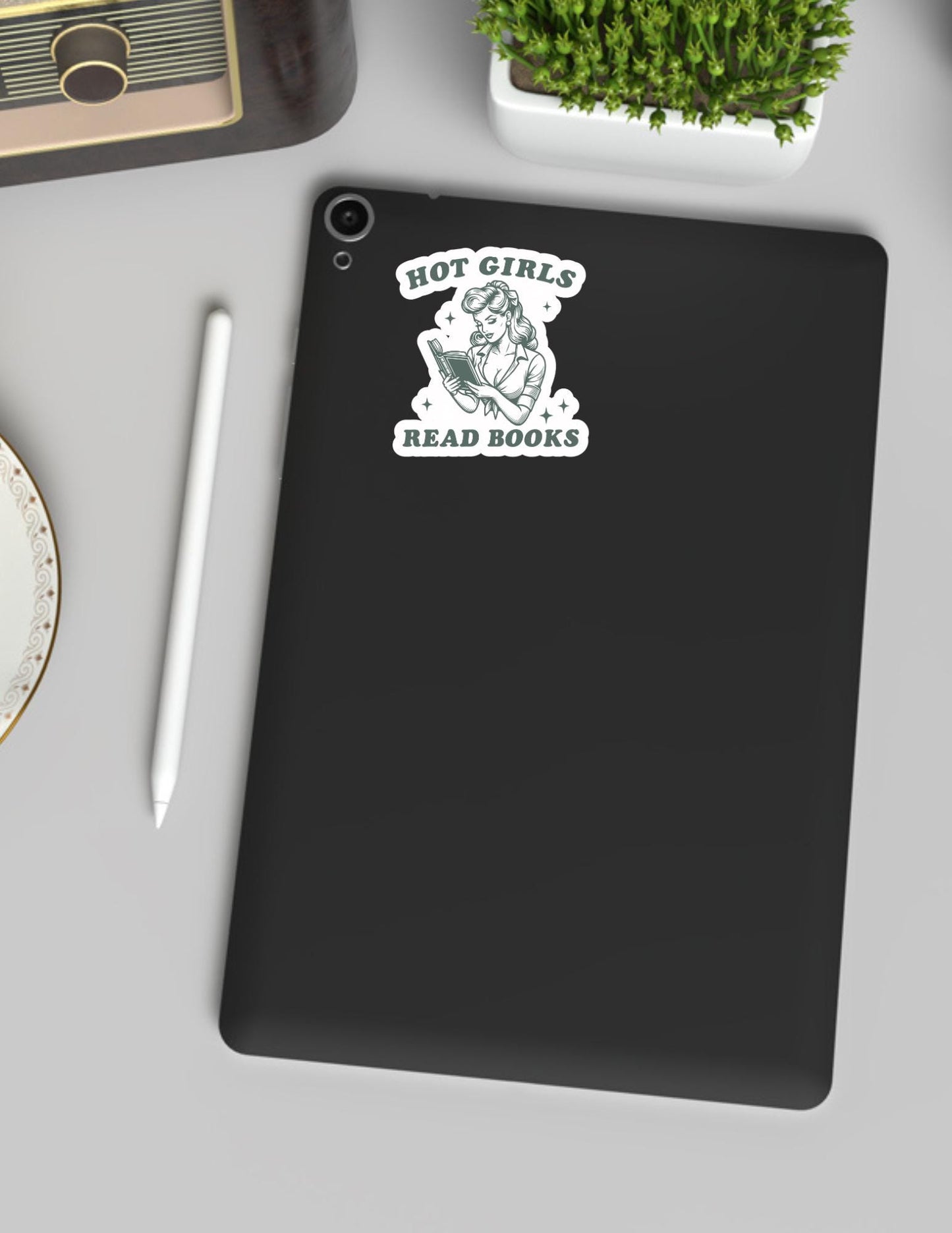 Hot Girls Read Books