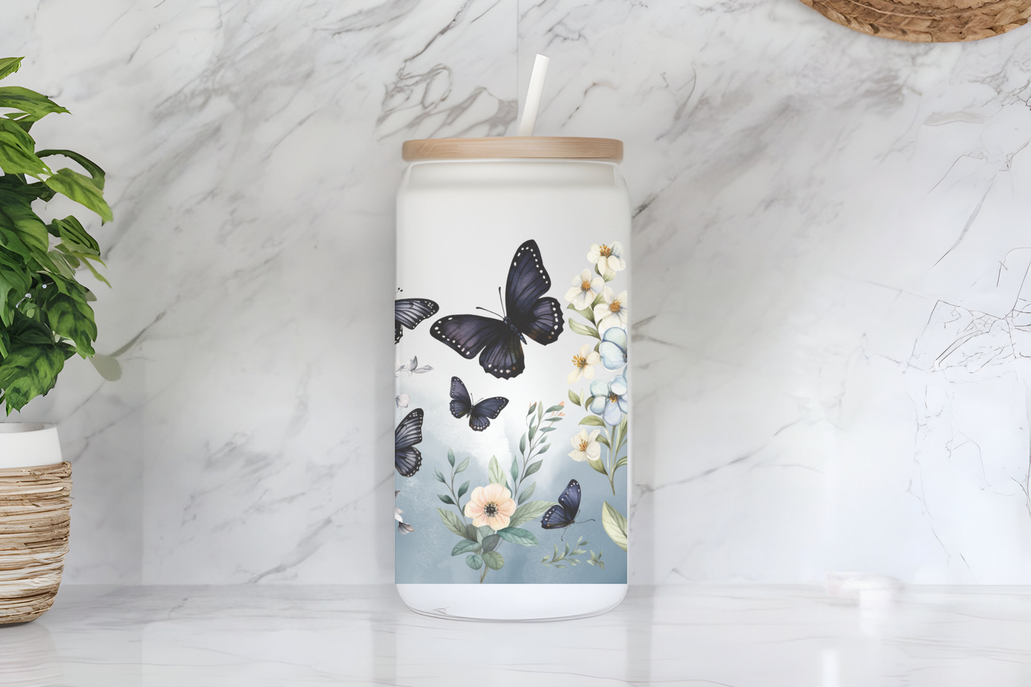 Elegant Floral and Butterfly Design 16 oz Frosted Glass Cup with Bamboo Lid and Straw