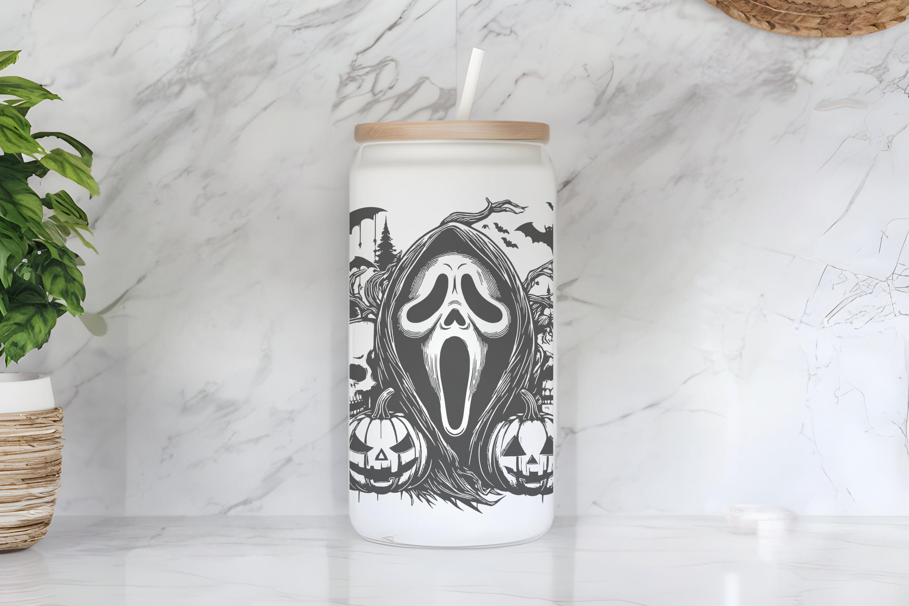 Ghostface 16 oz Frosted Glass Cup with Bamboo Lid & Straw